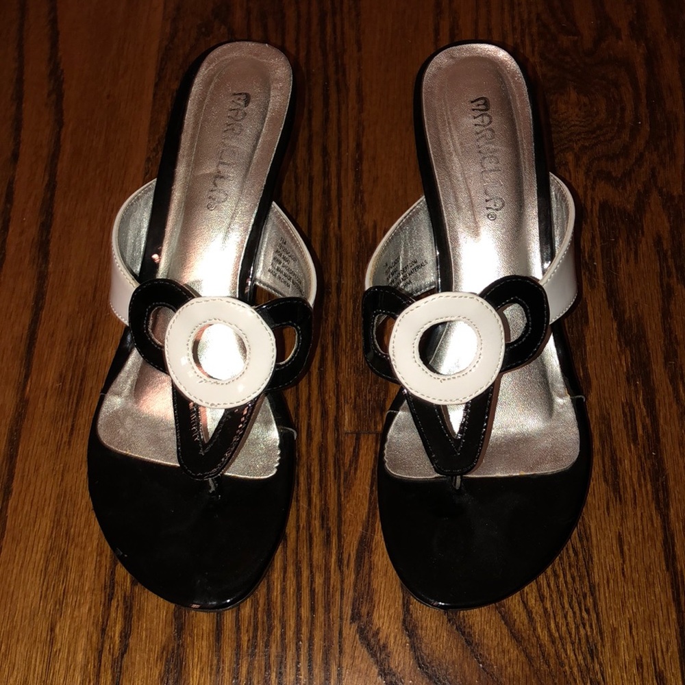 Low heel sandle